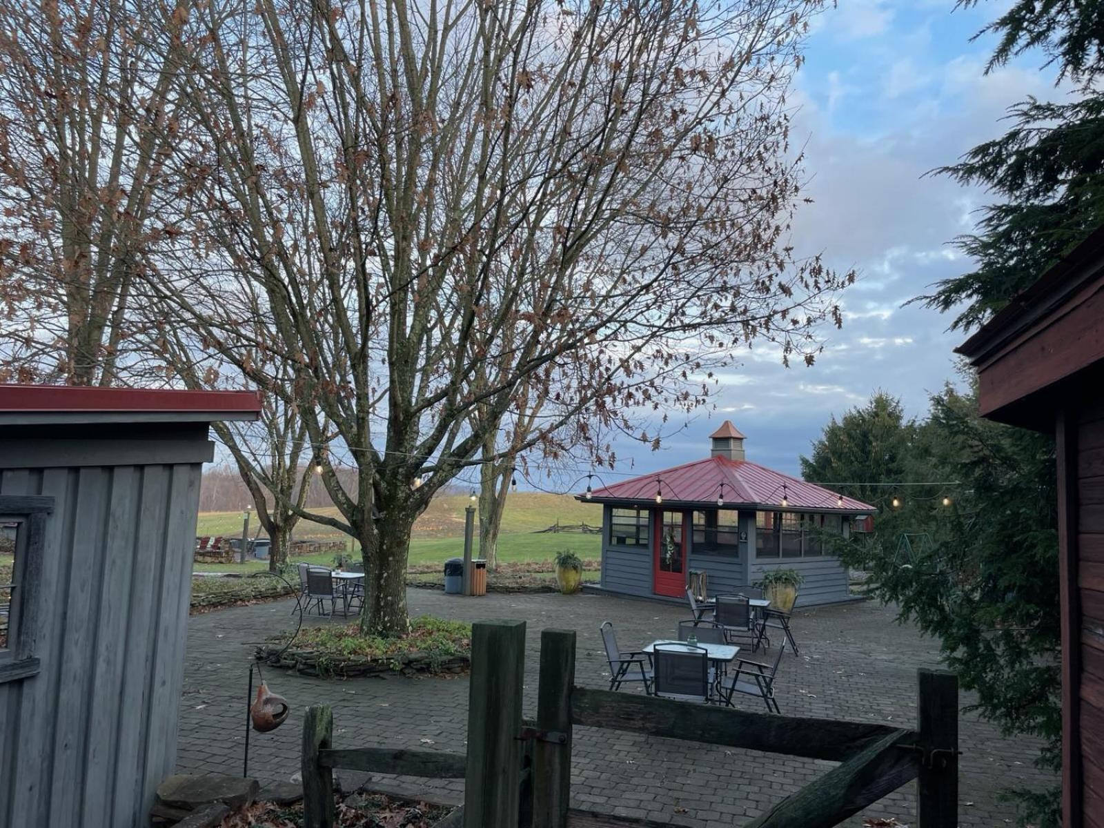Watson Estate Bnb & Deer Creek Winery Uniontown Exterior foto